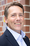 Herr Carsten B&uuml;nnigmann