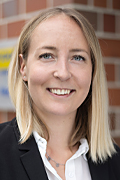 Frau Maike H&ouml;lscheid