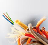 Kabel und Leitungen
